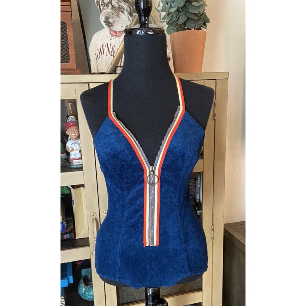 Vintage 1960s Swimwear/Romper - Vintage Beach Party Swimwear - Size 7